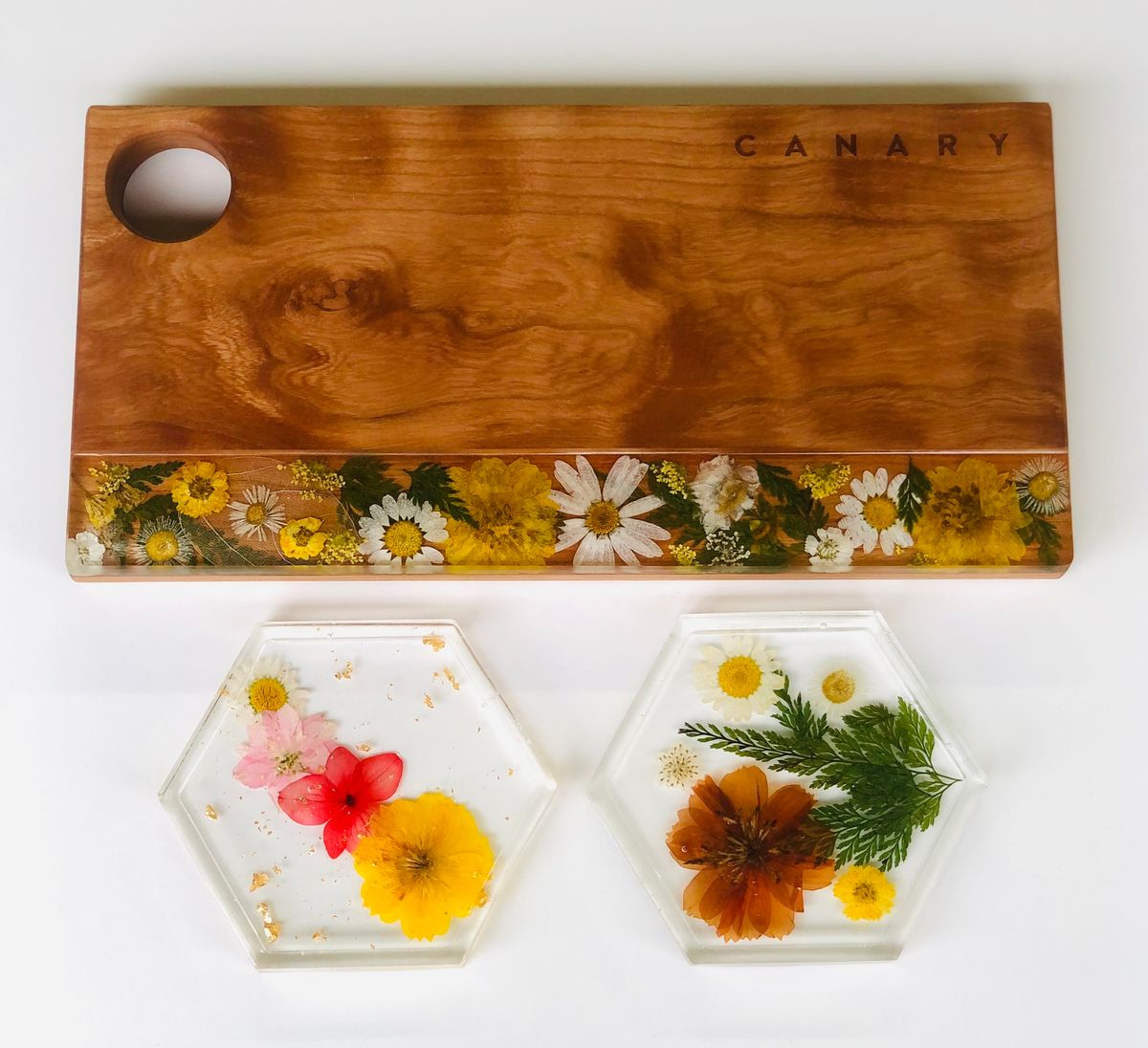 Resin Pouring and Floral Charcuterie Board Design Workshop