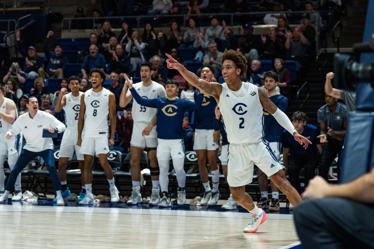 UC Davis Men's Basketball in Irvine