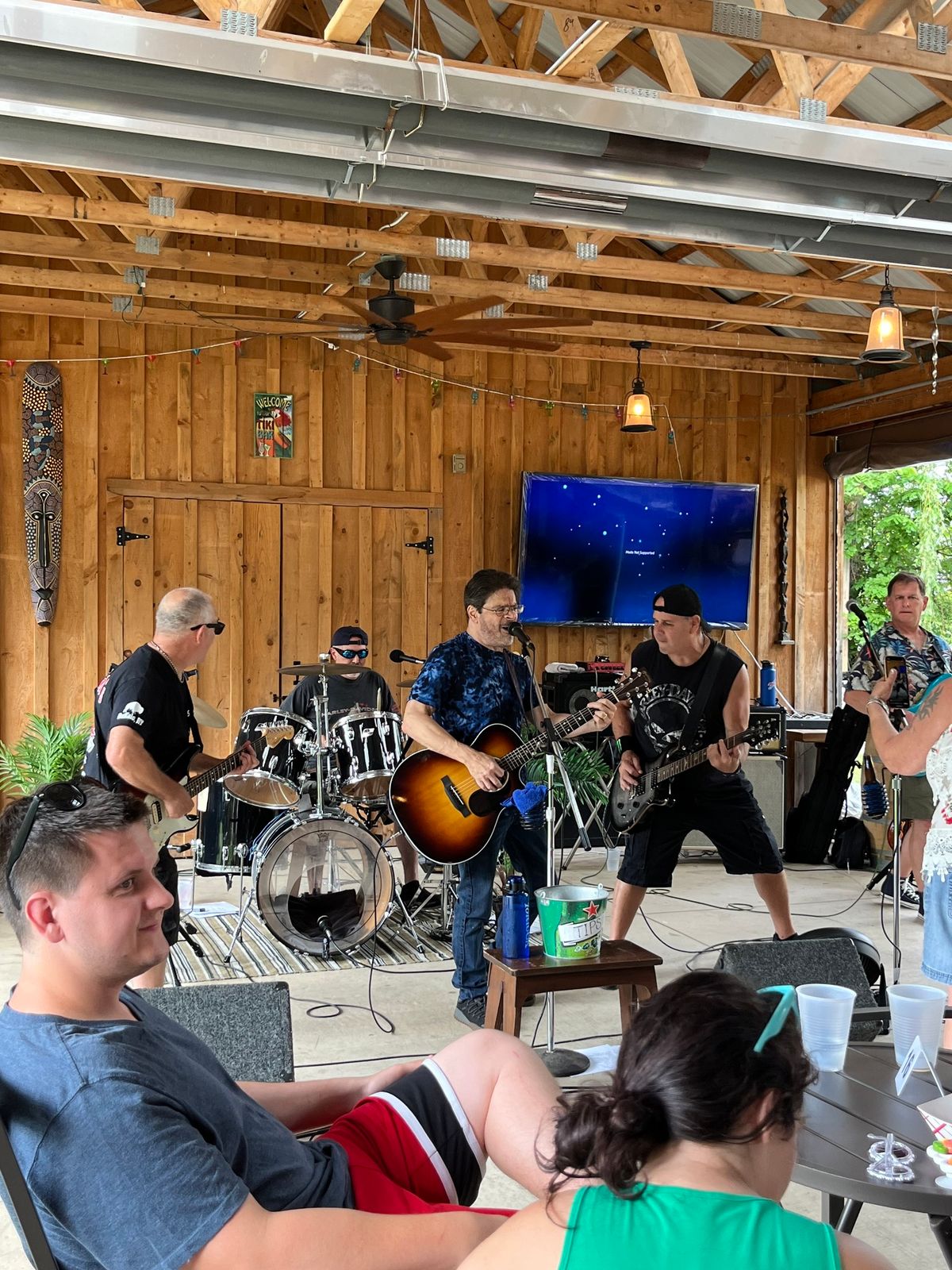 Rusty Nickel Rocks Stockman\u2019s Tavern and Grove