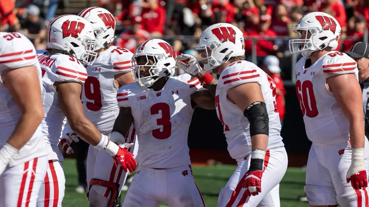 Parking Maryland Terrapins at Wisconsin Badgers Football