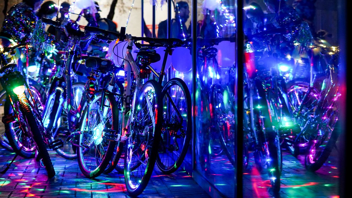 Portland Winter Light Festival: Illuminated Bike Ride