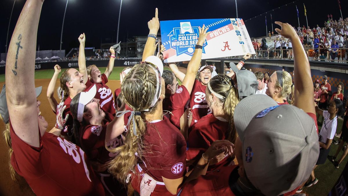 Alabama Crimson Tide at Tennessee Lady Volunteers Softball