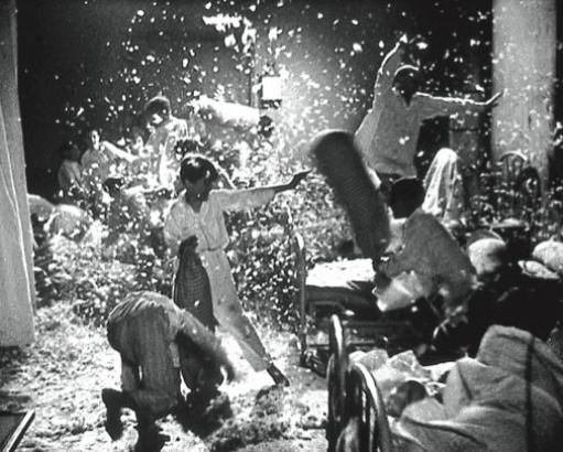 Cin\u00e9-d\u00e9bat -  "Z\u00e9ro de conduite" de Jean Vigo (1933)