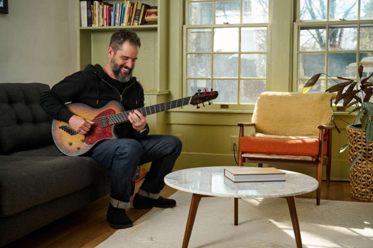 Charlie Hunter Trio (21+)