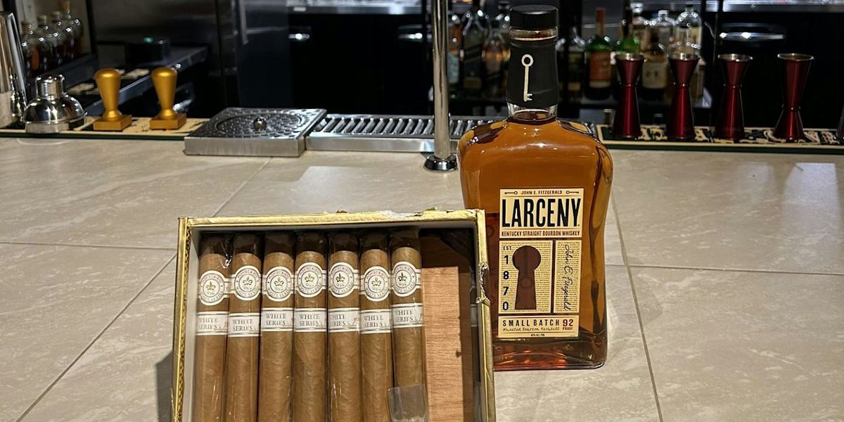 MONTECRISTO WHITE ROTHSCHILD & LARCENY BOURBON