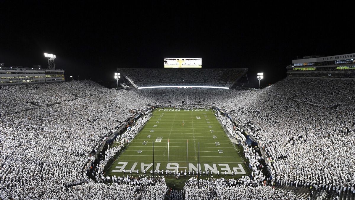 Penn State Nittany Lions at Minnesota Golden Gophers Football