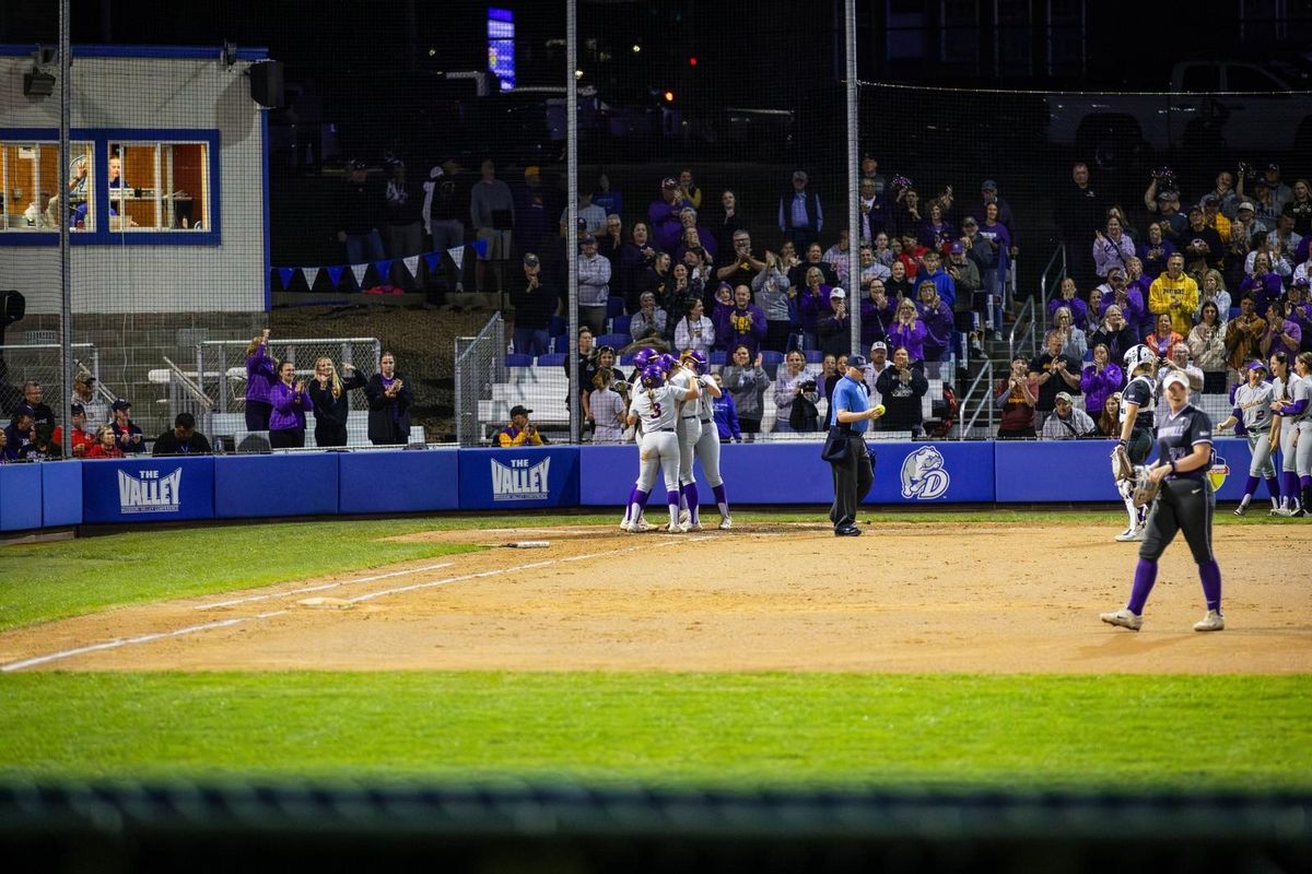 Parking Belmont Bruins at Evansville Purple Aces Womens Basketball