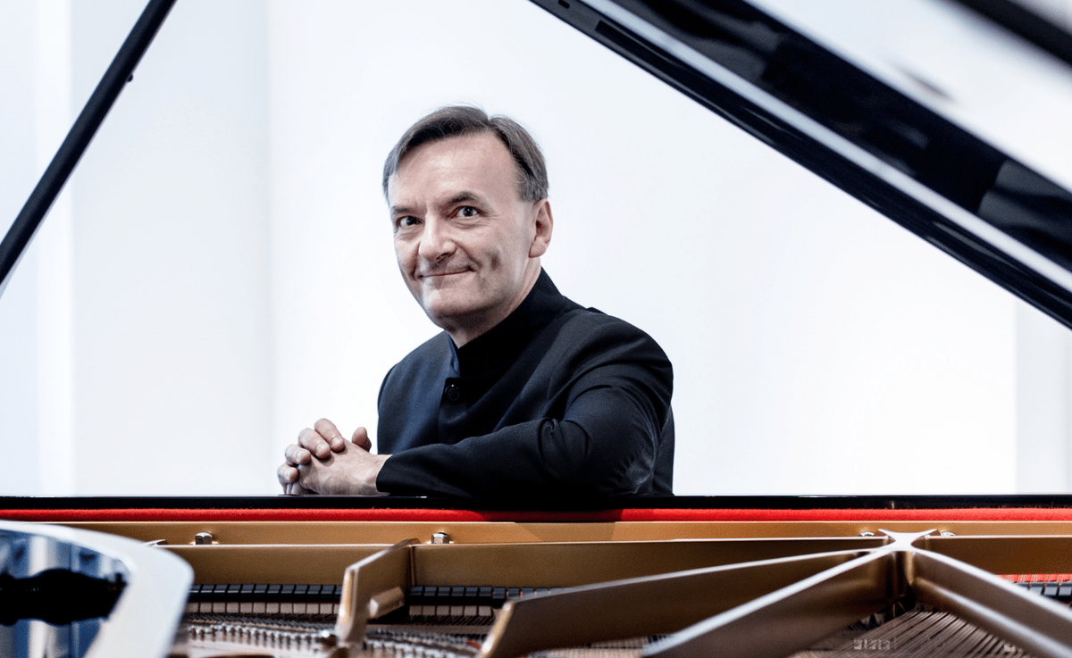 Utah Symphony - Alpesh Chauhan - Rachmaninoff's Rhapsody on a Theme of Paganini