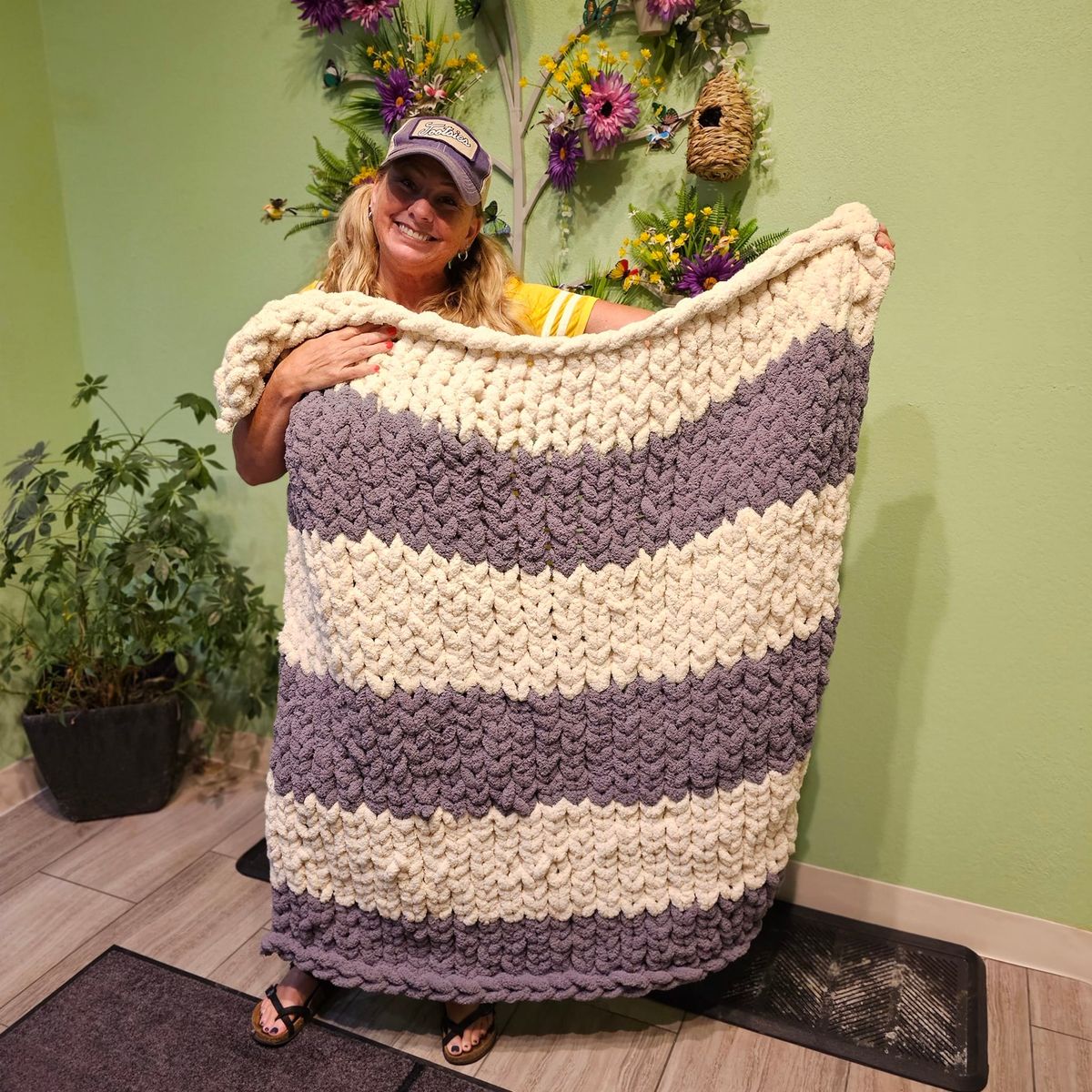 16 SPOTS LEFT! Dec 13th - The Longshot Chunky Blanket Workshop 