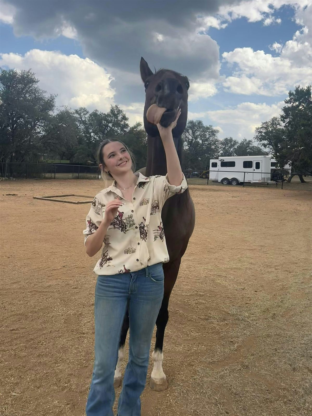 Hands on with Horses for Neurodivergent Young Adults
