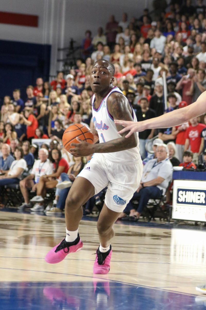 Florida Atlantic Owls at College of Charleston Cougars Mens Basketball