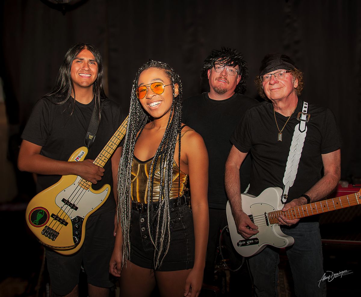 SOPHIA BEATTY BAND | 445 Lounge & Grill