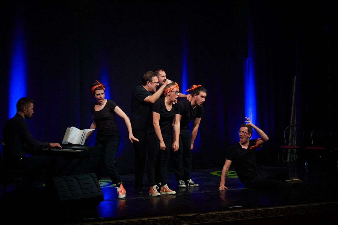 Spectacle d'impro: les Notes \u00e0 Rire