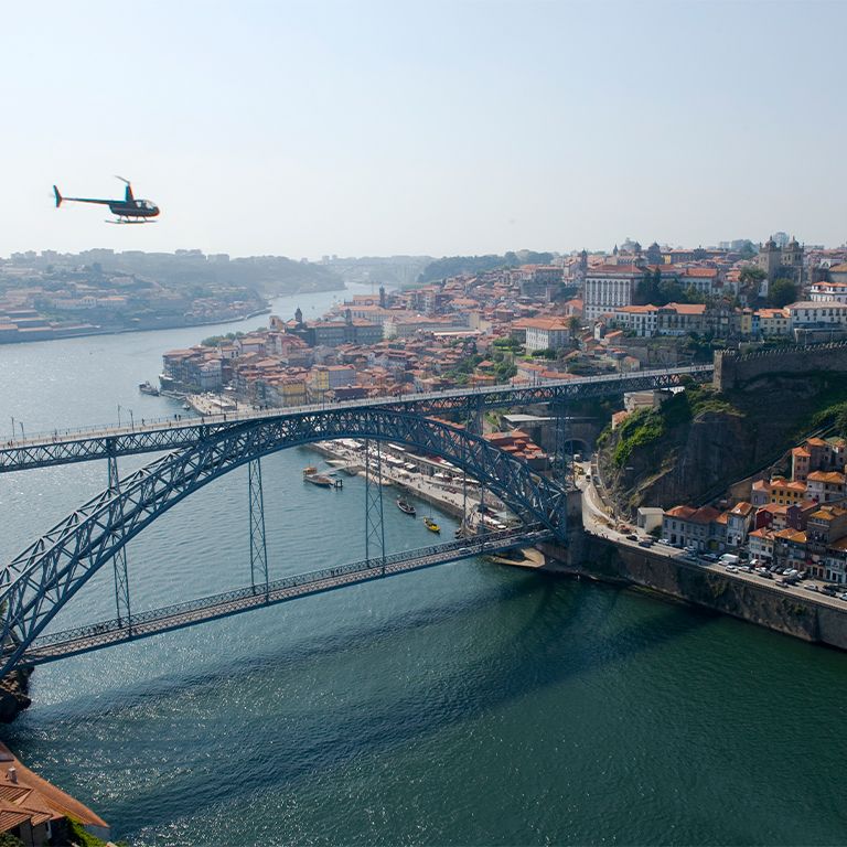 360o Porto: Tour a p\u00e9, passeio de helic\u00f3ptero e cruzeiro no Douro