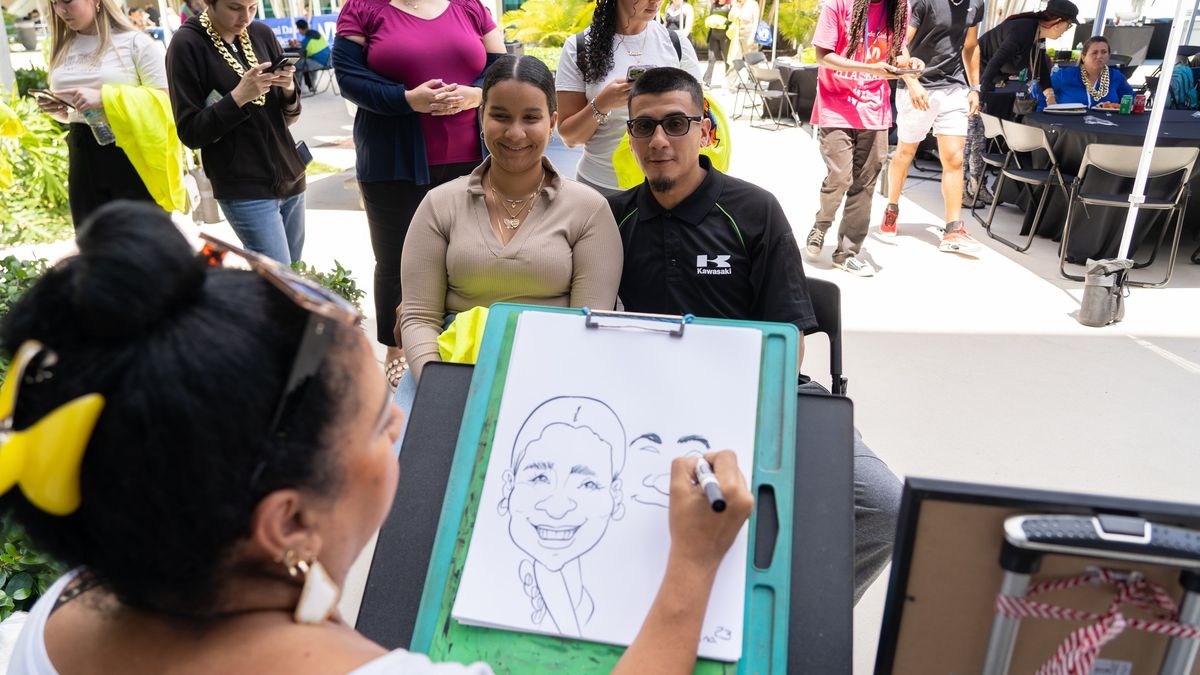 Thursday Thrills: Get Your Own Caricature