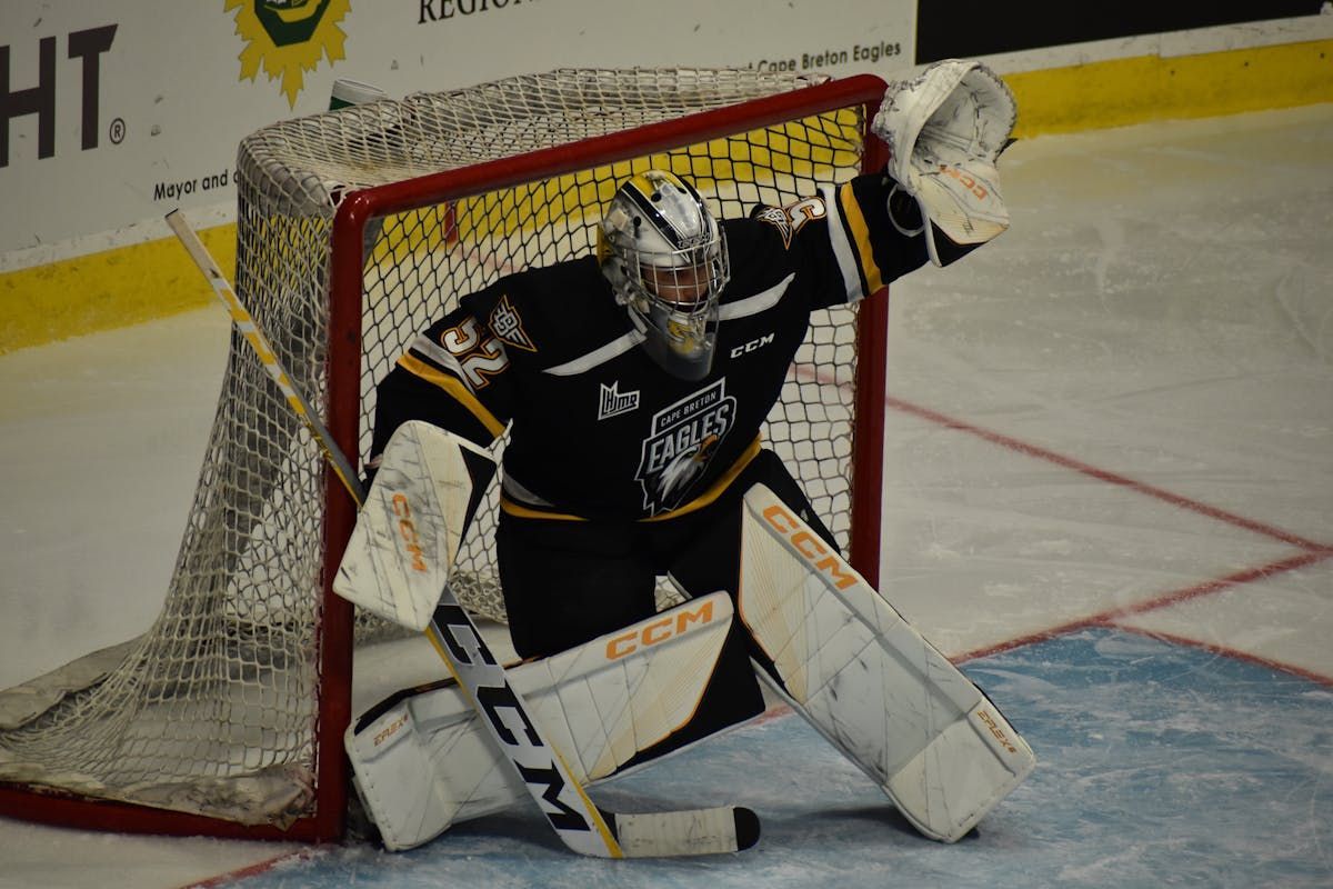 Parking Quebec Remparts at Cape Breton Eagles