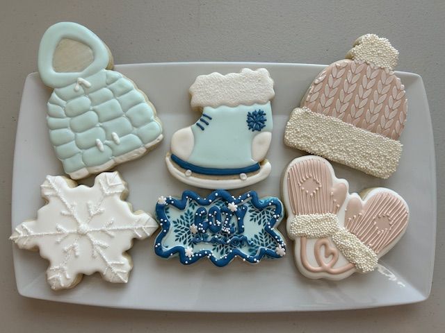 Cozy Winter Day Cookie Decorating Class- 10am