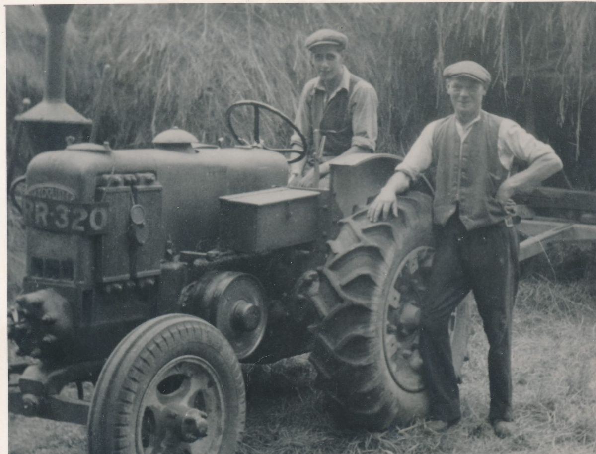 leverton windmill vintage tractor run 2024.