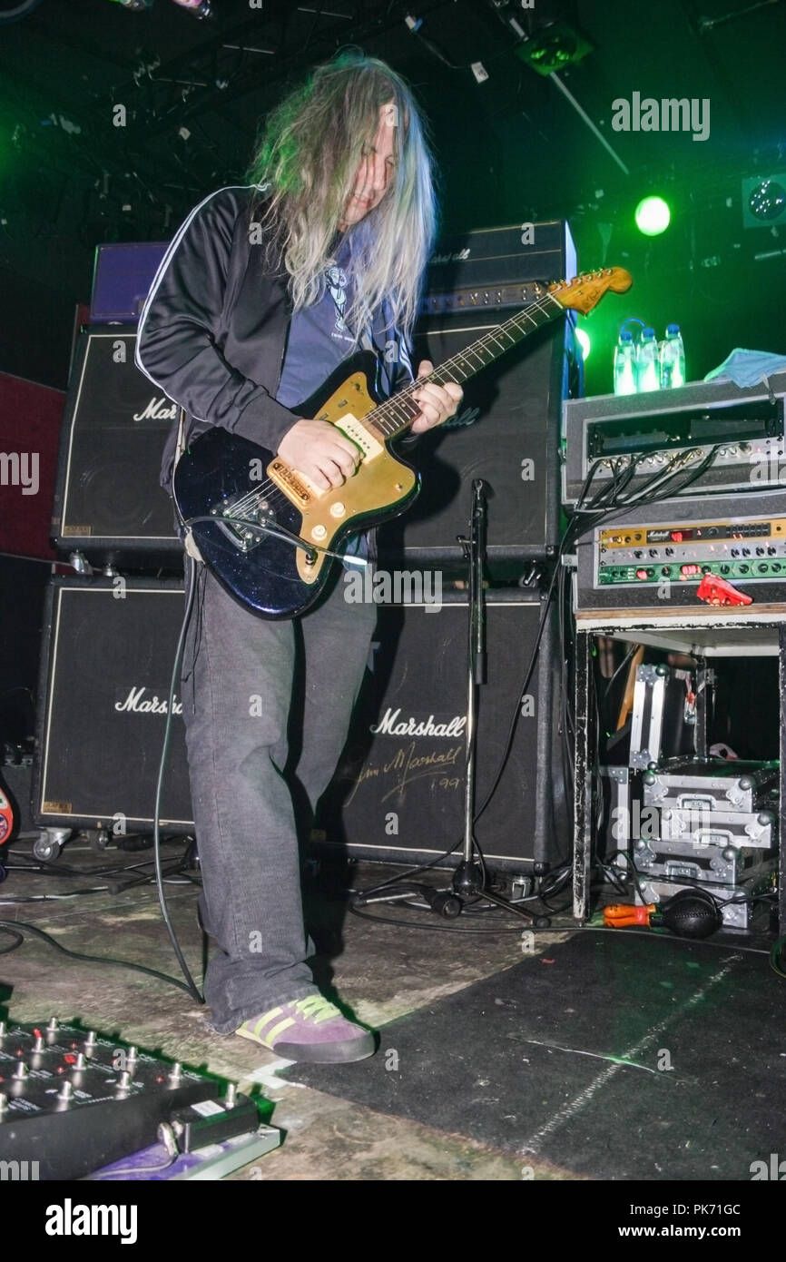 J Mascis (18+)