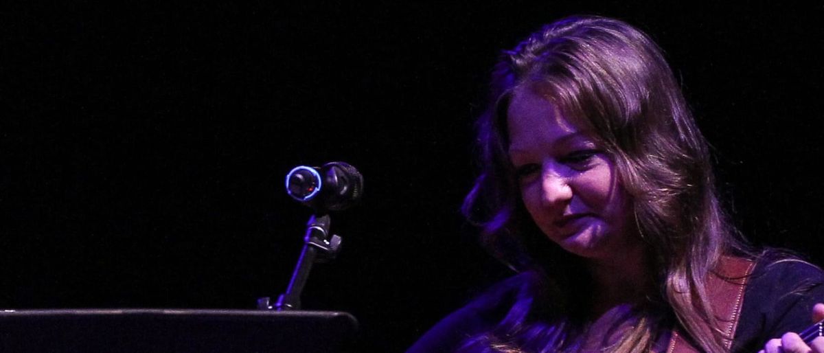 Parking Kelsey Waldon