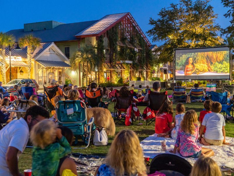 Holiday Outdoor Movie Series at Freshfields