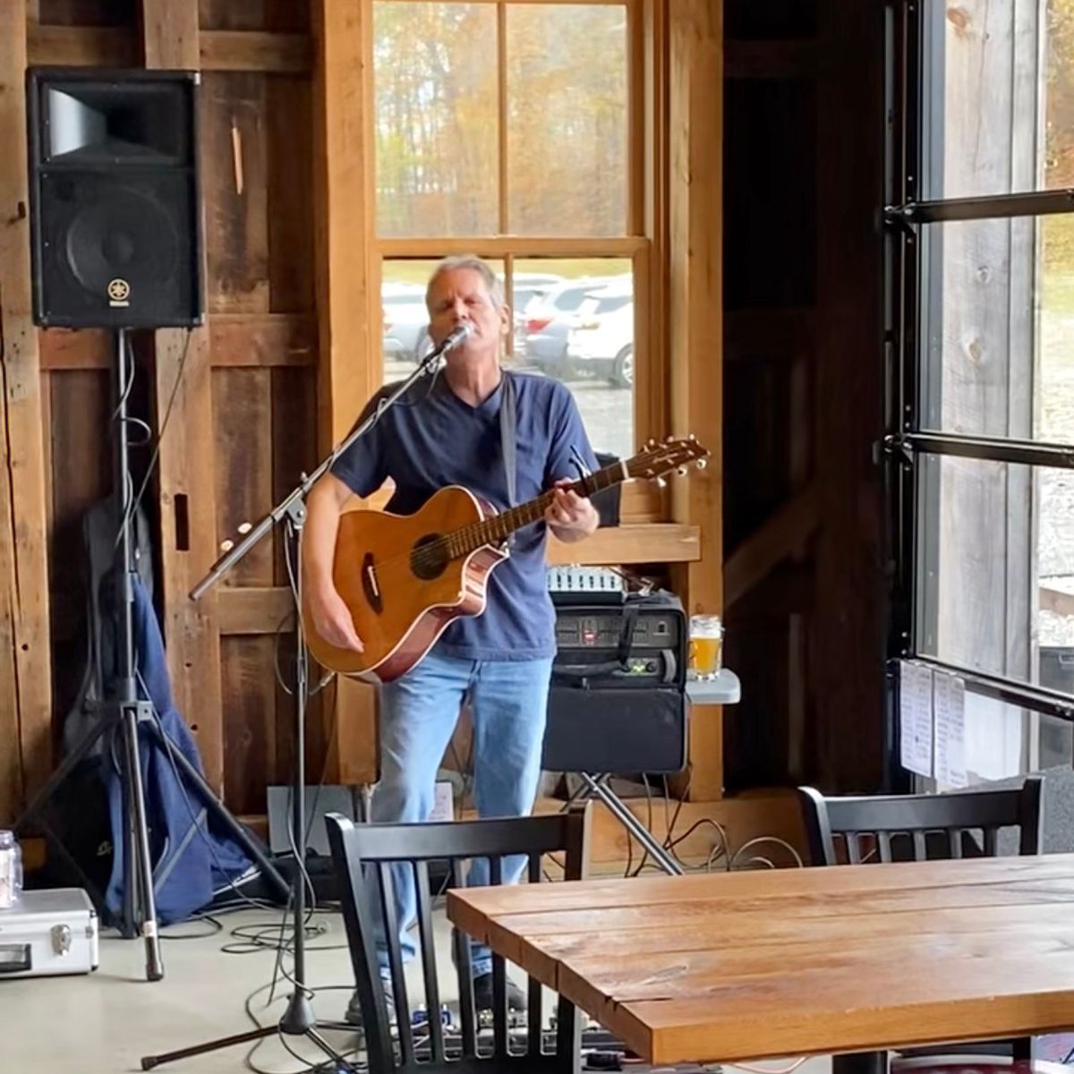 Live Music by Chris Newell at Hops on the Hill