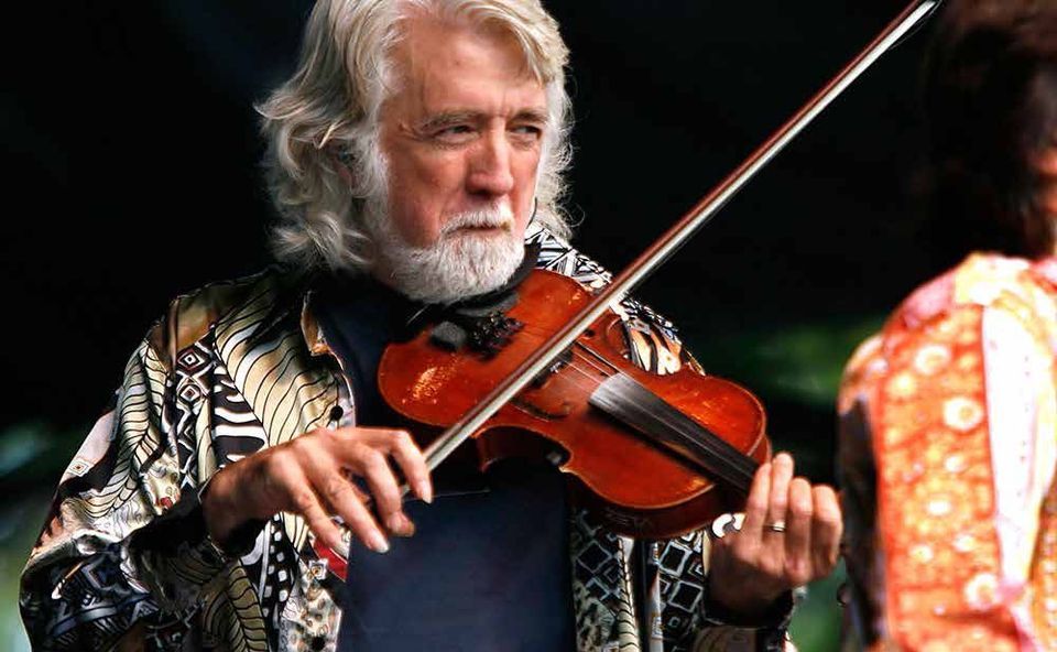 Grass Valley, CA: John McEuen and the Circle Band \/ Will the Circle Be Unbroken