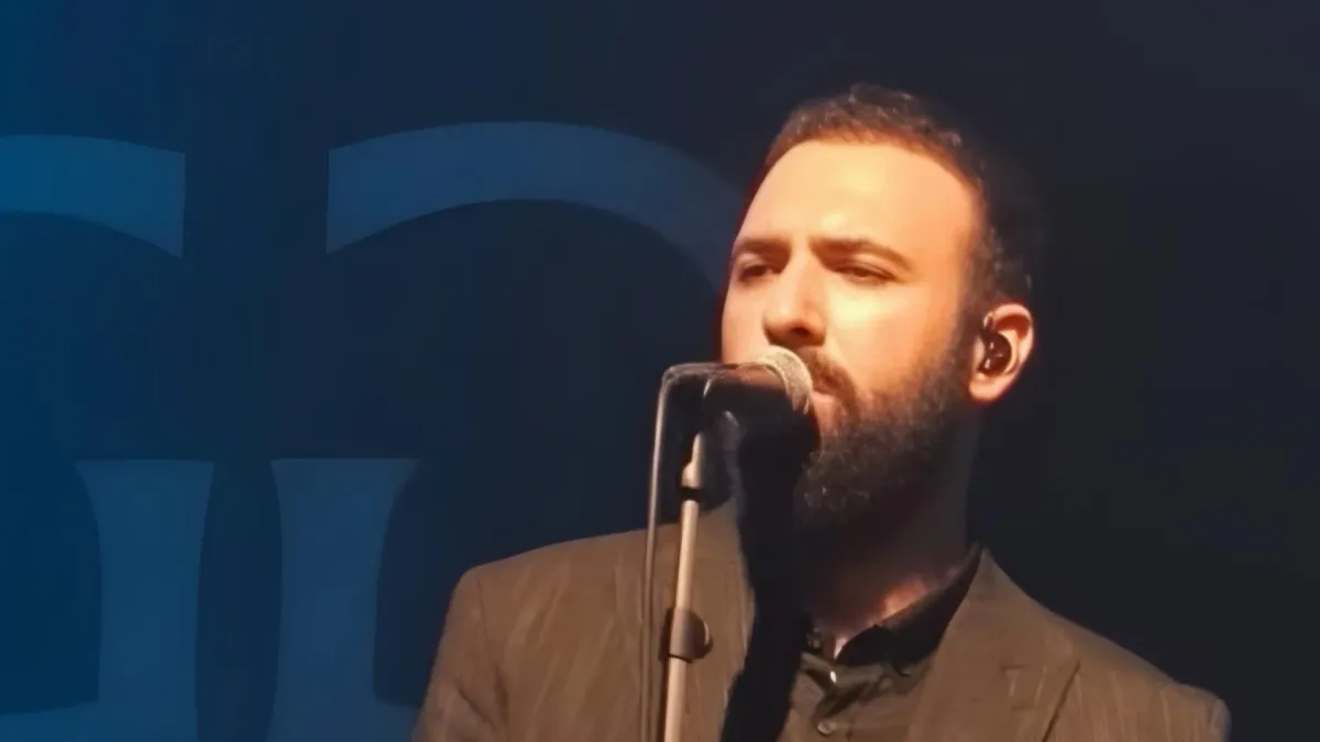 G\u00fcncel G\u00fcrsel Art\u0131ktay in \u0130stanbul