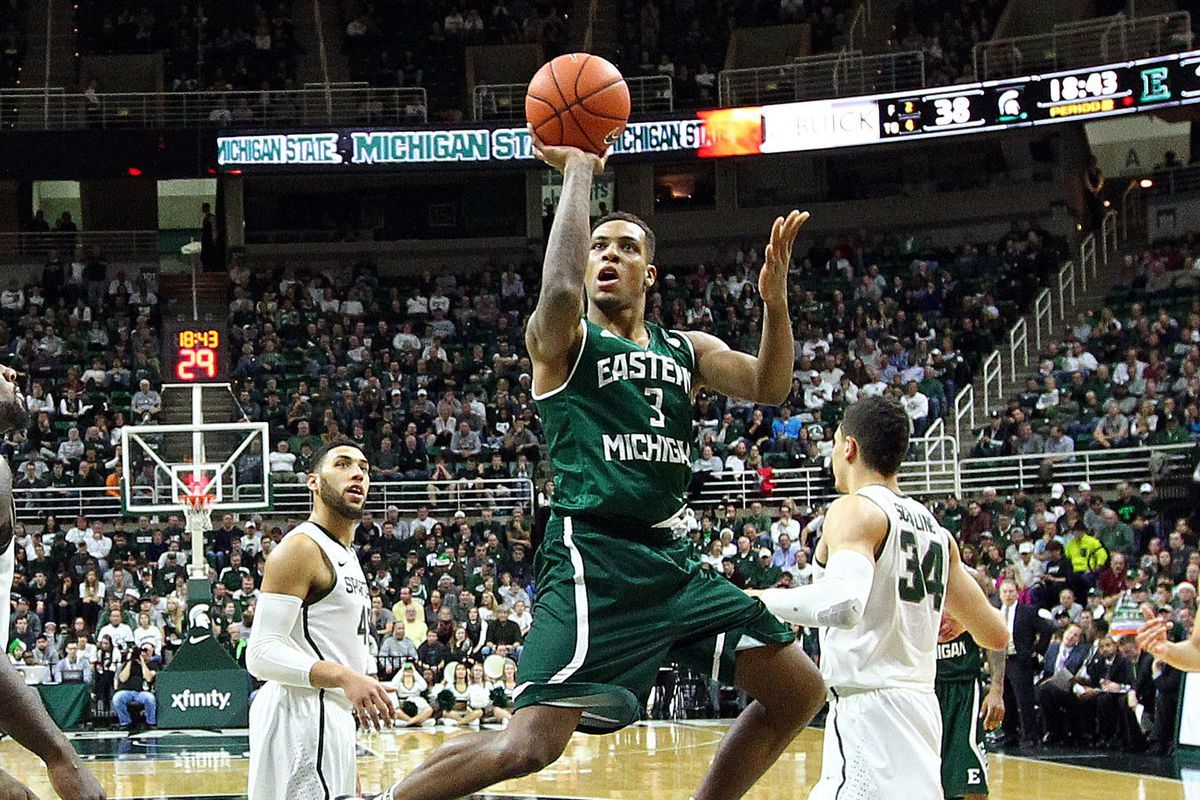 Kent State Golden Flashes at Eastern Michigan Eagles Mens Basketball