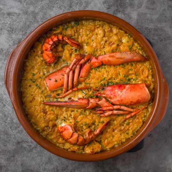 Men\u00fa de arroz con bogavante para 2 en Petit Azca