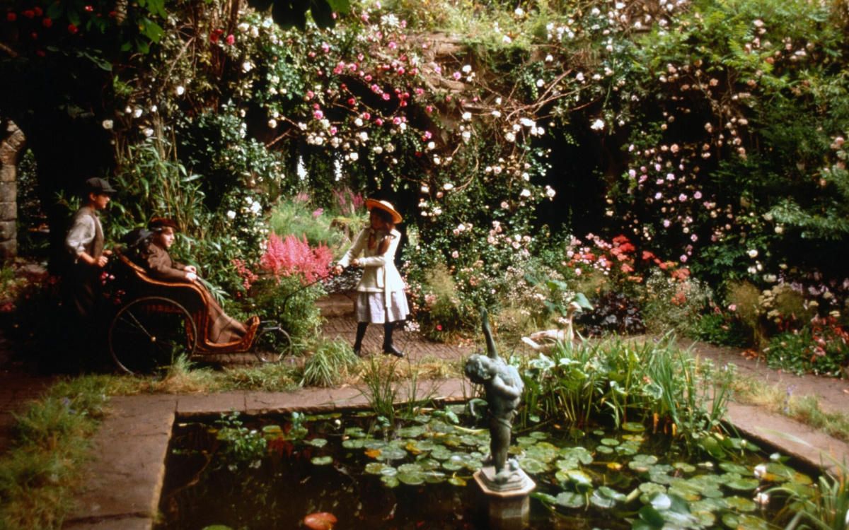 The Picture Show: THE SECRET GARDEN