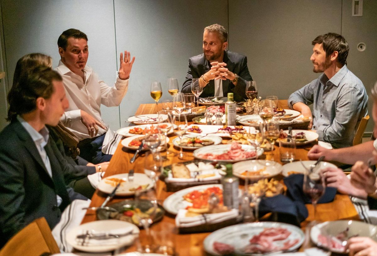 Tech Startups, Entrepreneurs &amp; Investors Festive Networking Dinner: Welcome 2025!