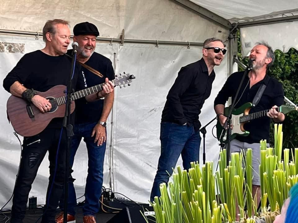 Cutting Crew UK Tour 2025