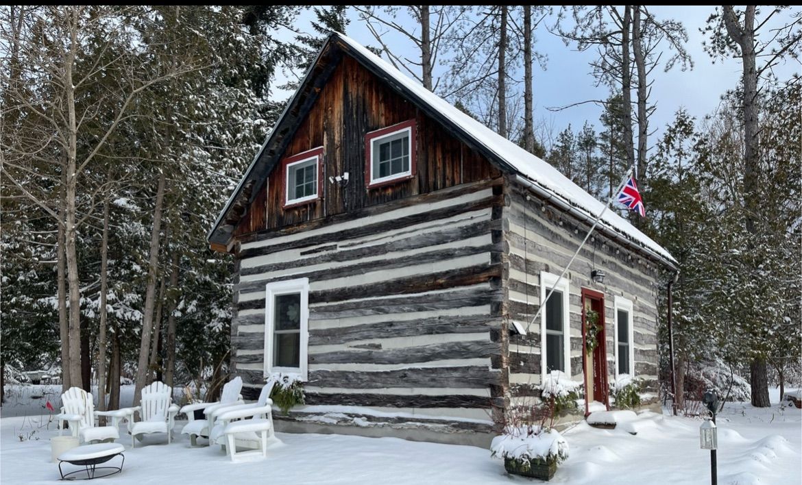 Christmas in Ye Olde Log Cabin