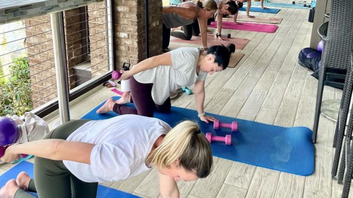 Outdoor Barre Workout at Andell Inn