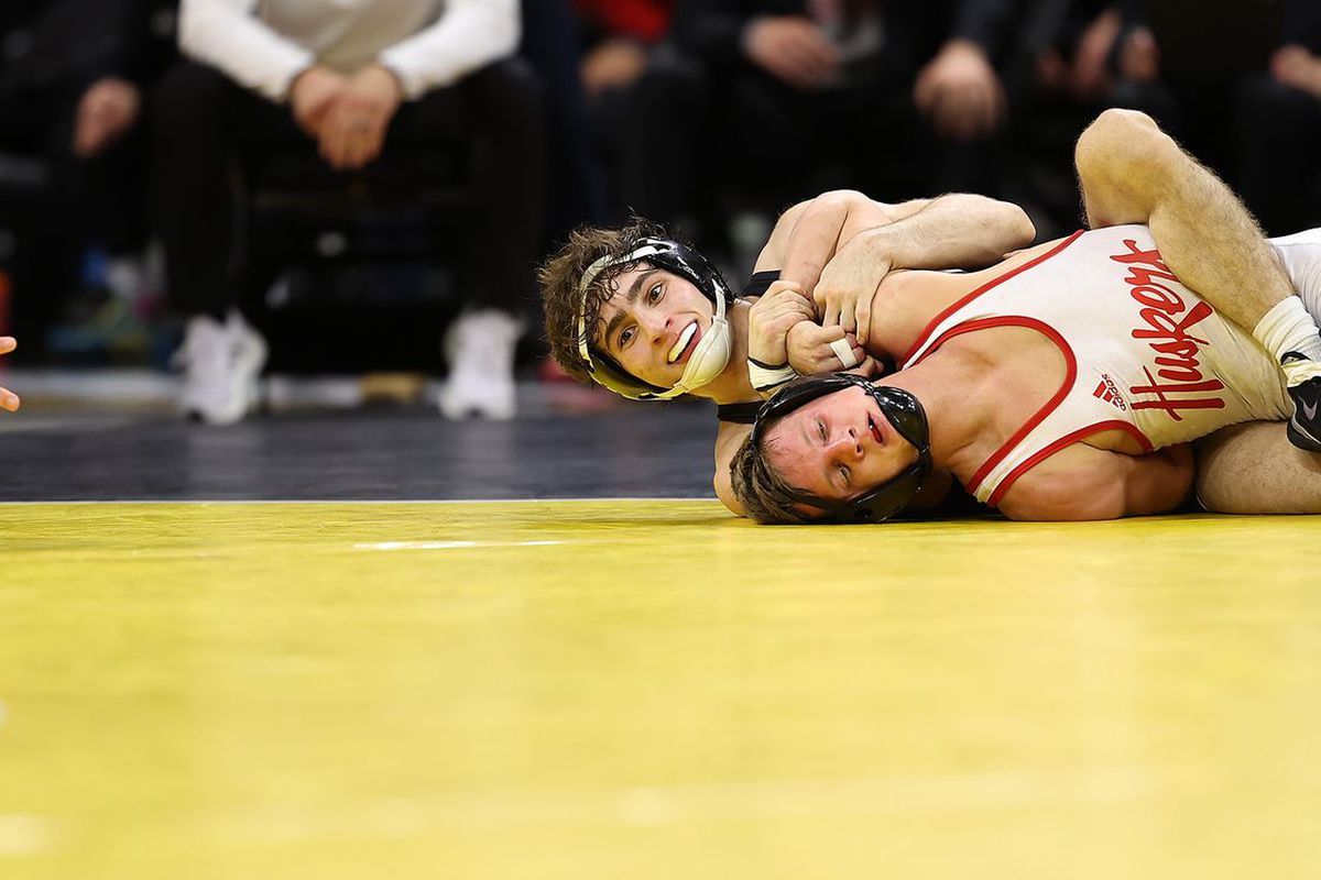 Iowa Hawkeyes at Minnesota Golden Gophers Wrestling