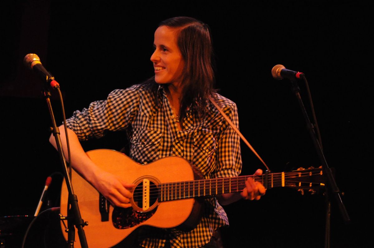 Sera Cahoone (full band)