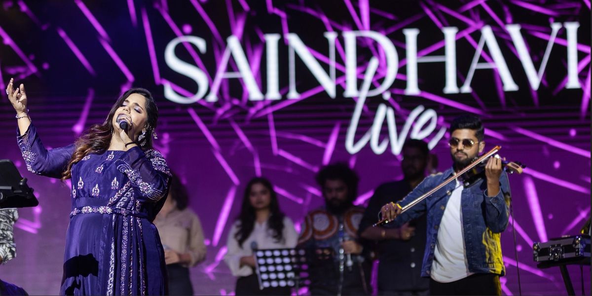 Saindhavi Live