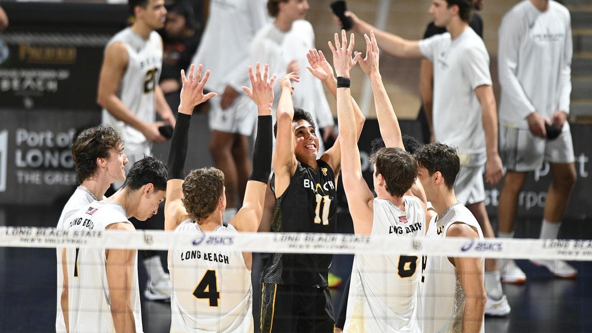 UC Santa Barbara Gauchos at Long Beach State Womens Volleyball