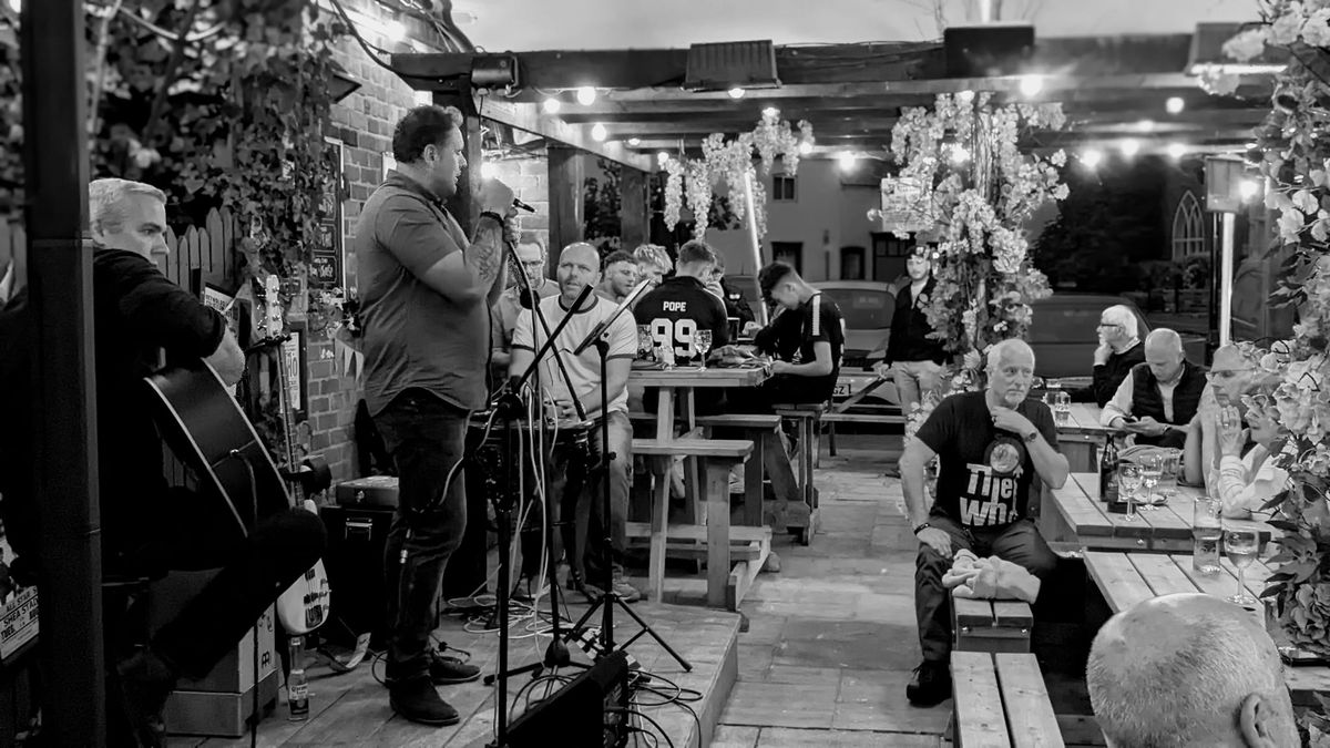 Perton Ale Hub Open Mic