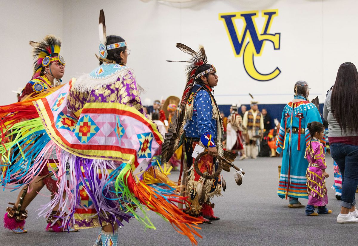 Annual Pa\u0301s\u030cx\u0323apa Powwow - First Saturday of May