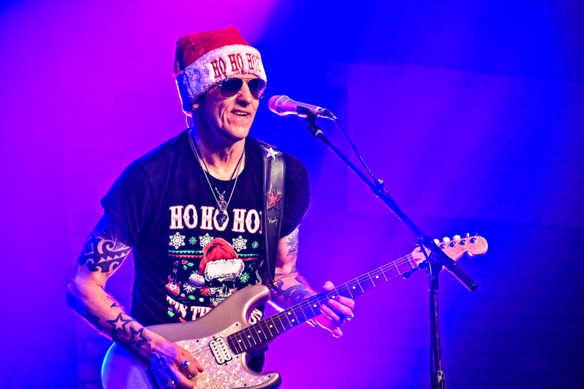 Gary Hoey - Ho Ho Hoey Rockin' Holiday Tour | Colony \u2022 Woodstock, NY