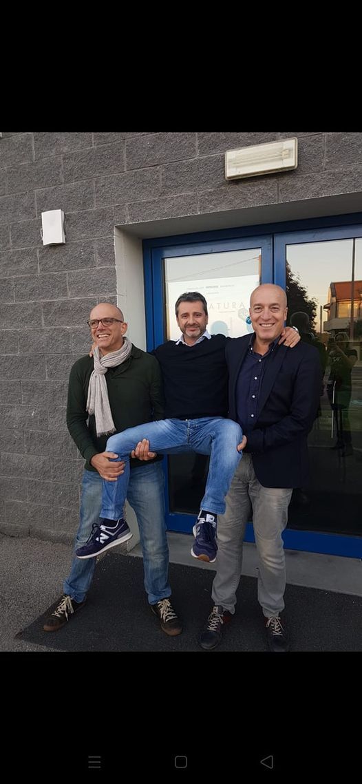 EST con i protagonisti originali di EST