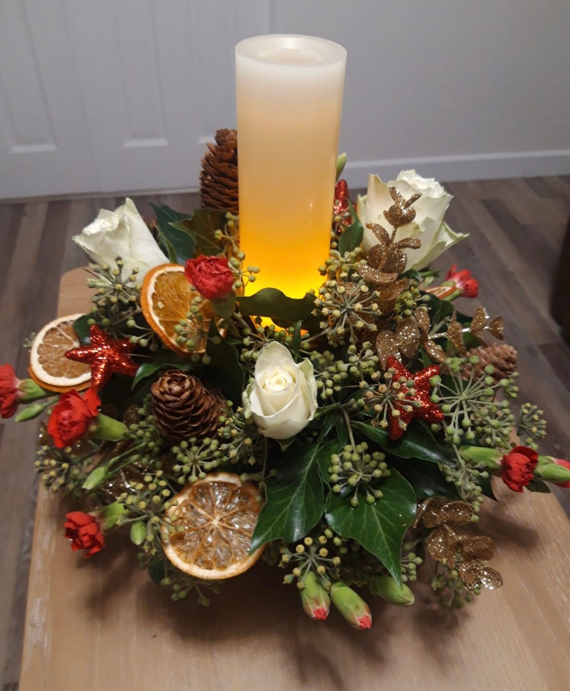 Floristry - Christmas Centrepiece Workshop 