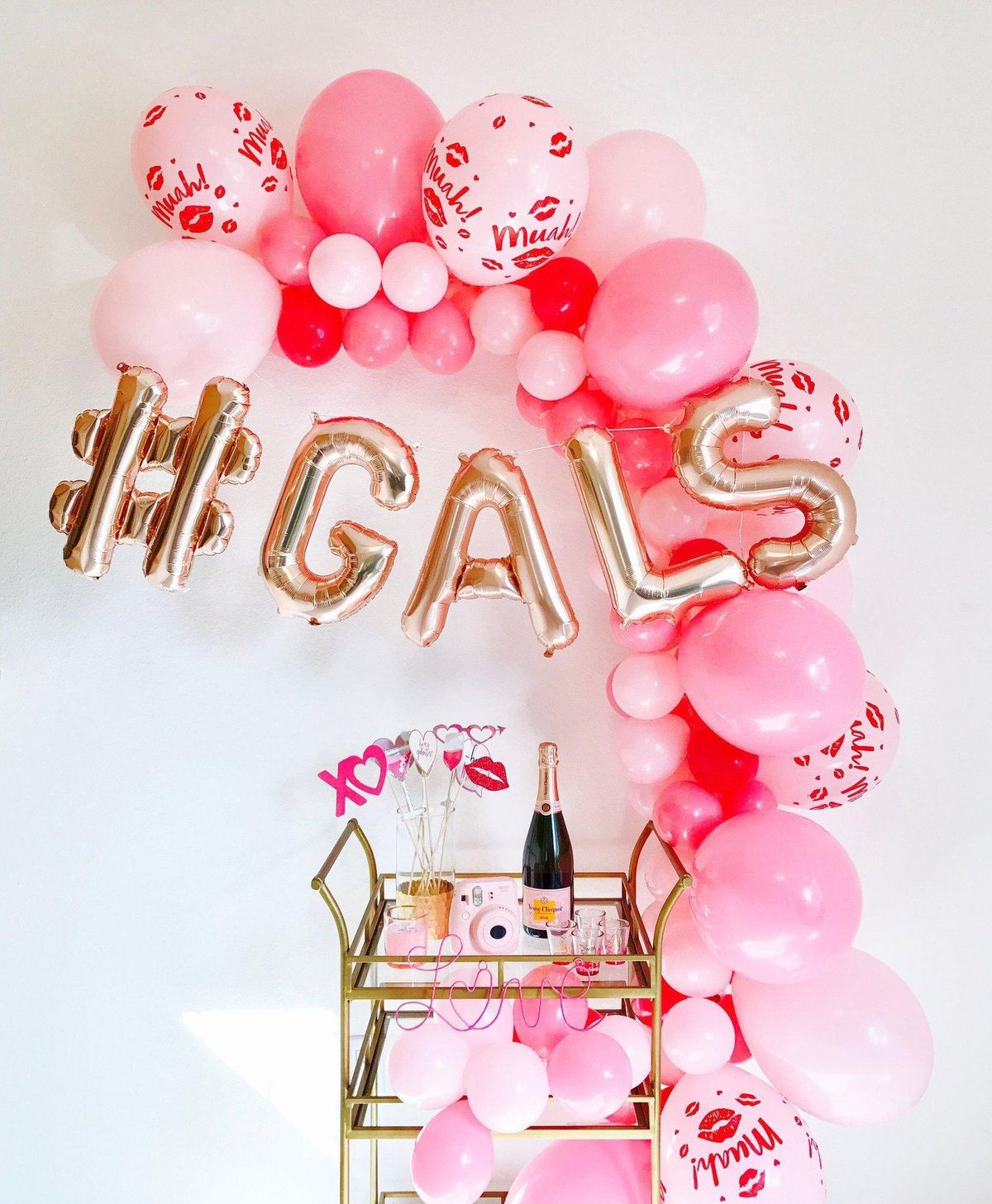 <3 Shopaholic's Annual Galentine Party <3