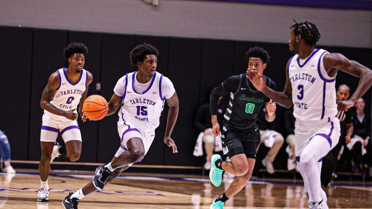 Chicago State Cougars vs. Stonehill Skyhawks