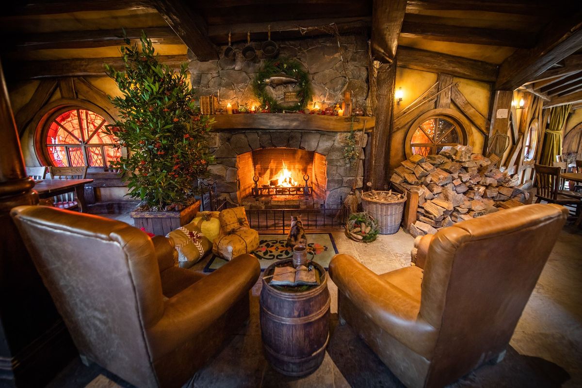 A Hobbiton\u2122 Christmas - FULLY BOOKED