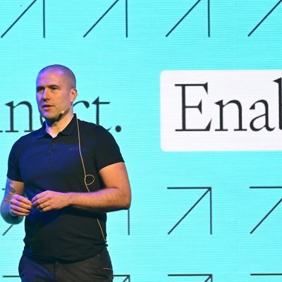 N\u00edall \u00d3 Murch\u00fa