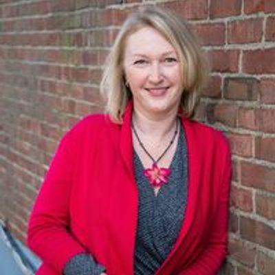 Zhanna Lee - Holistic Intimacy Coaching