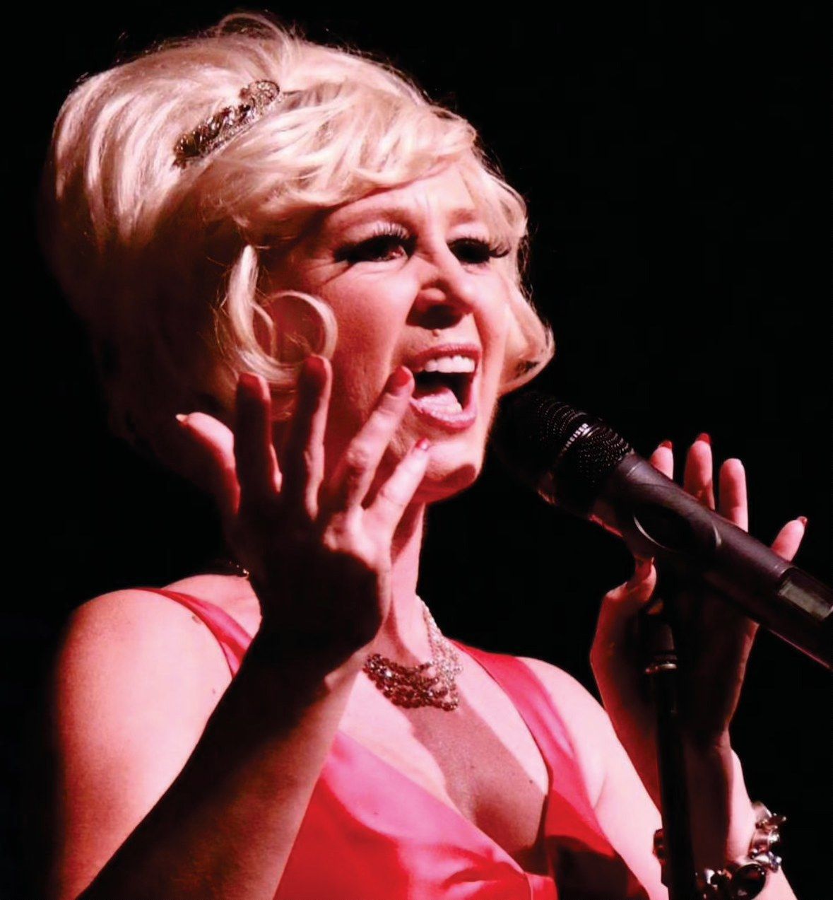 The Music of Dusty Springfield & The 60's Chics